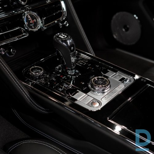 Pārdod Bentley Flying Spur S V8, 2023