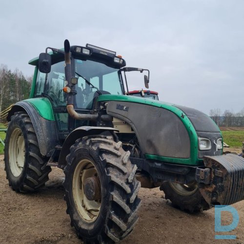 Pārdod Traktors Valtra T140 Pārdod Traktors Valtra T140