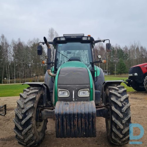 Pārdod Traktors Valtra T140
