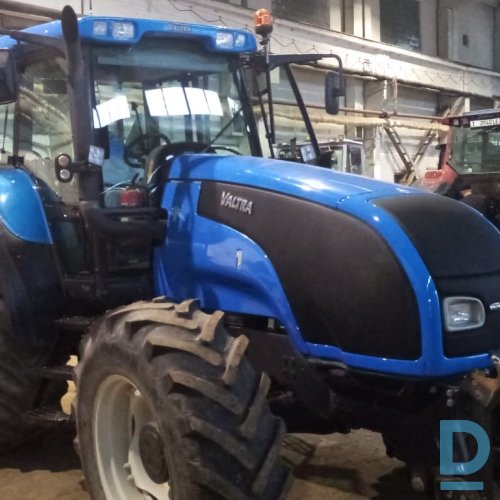 Pārdod Traktors Valtra T140 Pārdod Traktors Valtra T140