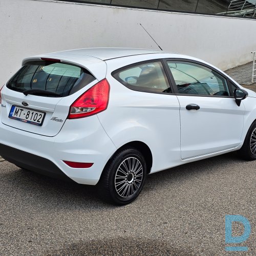 Pārdod Ford Fiesta 1.6d, 2011