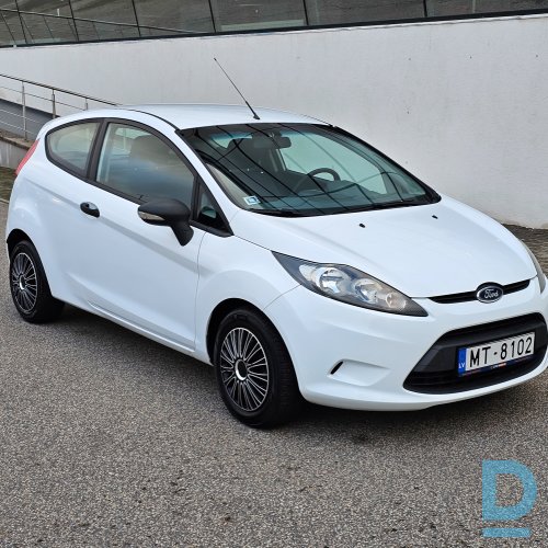 Pārdod Ford Fiesta 1.6d, 2011