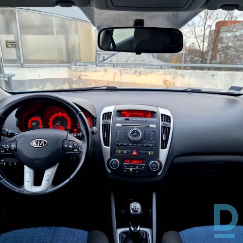 Pārdod Kia Ceed 1.6, 2012