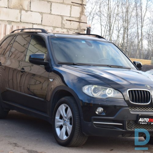 Pārdod BMW X5 3.0D, 2007
