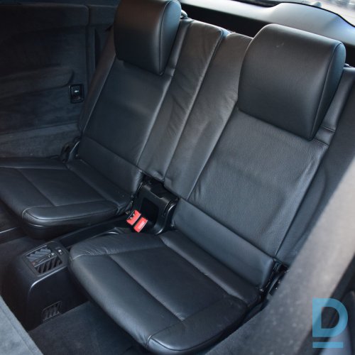 Pārdod BMW X5 3.0D, 2007