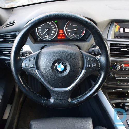 Pārdod BMW X5 3.0D, 2007