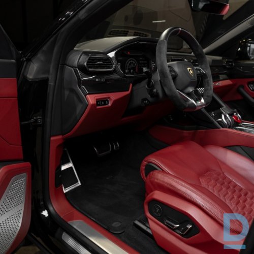 Pārdod Lamborghini Urus V8, 2021