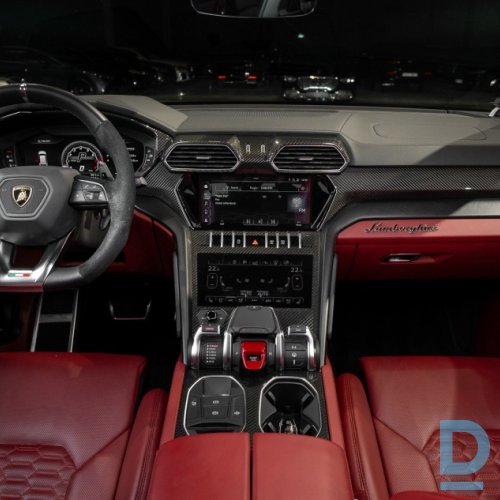 Pārdod Lamborghini Urus V8, 2021
