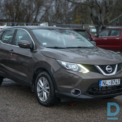 Pārdod Nissan Qashqai 2014. gada, 1.6 dīzelis, automāts