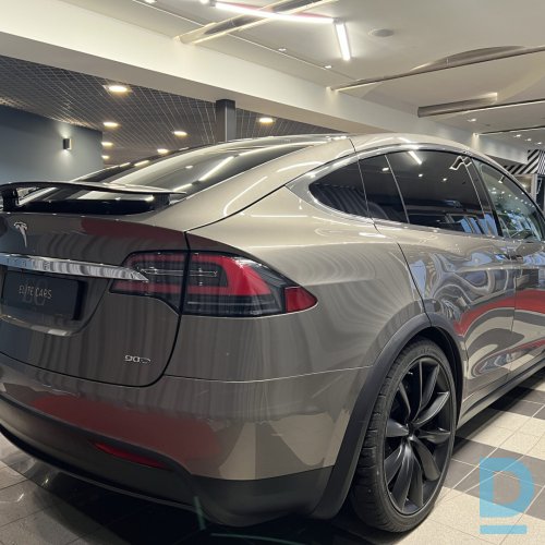 Pārdod Tesla Model X 90D, 2016