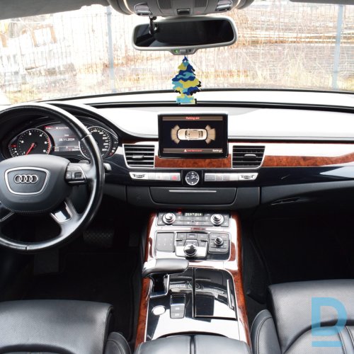 Pārdod Audi A8 LONG 4.2D 258KW, 2012