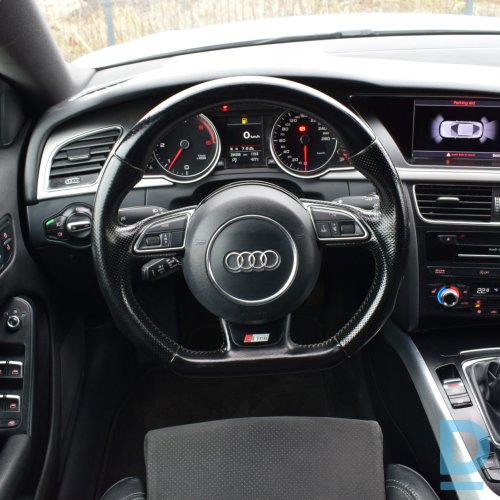 Pārdod Audi A5 S-Line, 2.0D, 2011 Pārdod Audi A5 S-Line, 2.0D, 2011