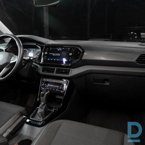Pārdod Volkswagen T-Cross 1.0i, 2022