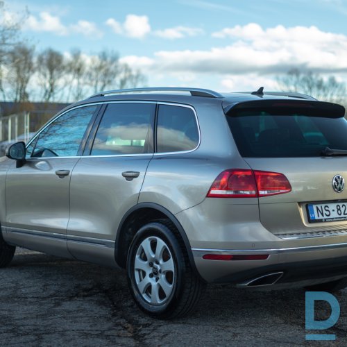 Pārdod Volkswagen Touareg, 2017. gada, 3.0 dīzelis