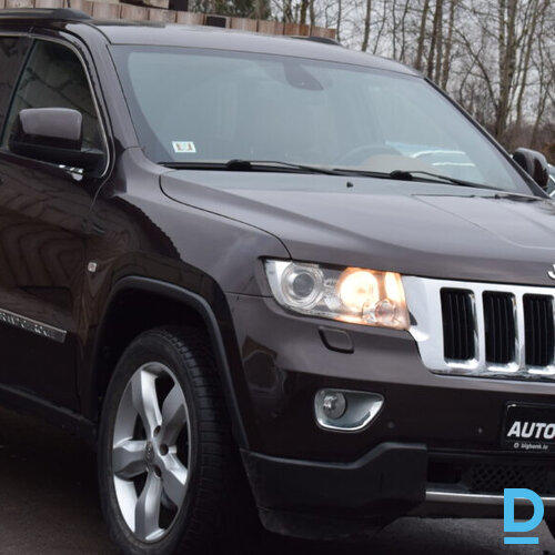 Pārdod Jeep Grand Cherokee 3.0D, 2012
