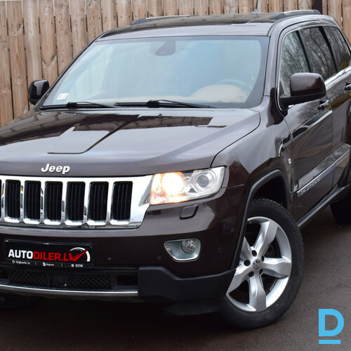 Pārdod Jeep Grand Cherokee 3.0D, 2012