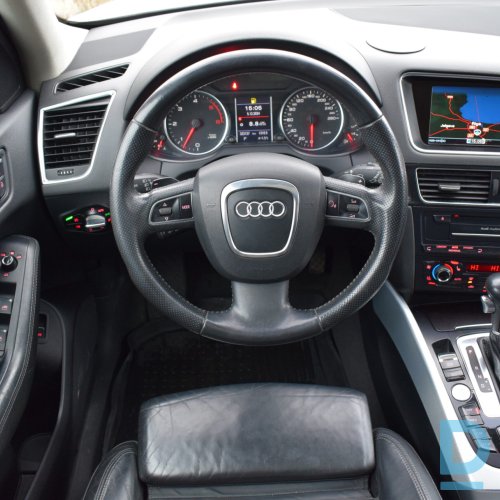 Pārdod Audi Q5 3.0D, 2008
