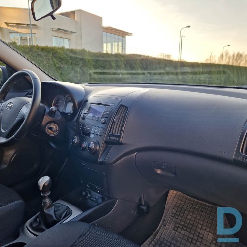 Pārdod Hyundai i30 1.6d, 2010