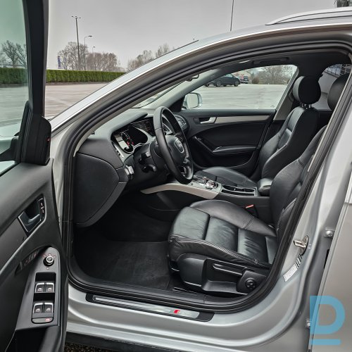 Pārdod Audi A4 2.0D, 2012