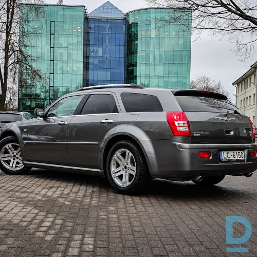 Pārdod Chrysler 300C 3.0d, 2006