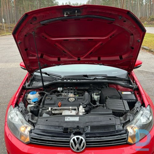 Pārdod Volkswagen Golf, 2010