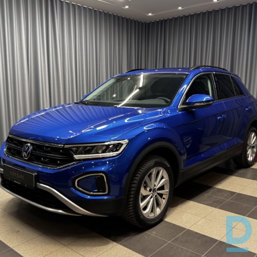 Pārdod Volkswagen T-Roc 1.5tsi, 2024