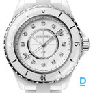 Продают Chanel J12 Watch
