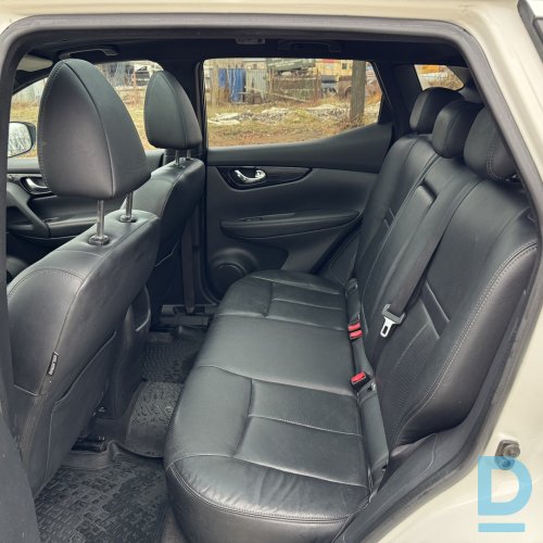 Pārdod Nissan Qashqai 1.2i, 2017