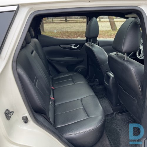 Pārdod Nissan Qashqai 1.2i, 2017