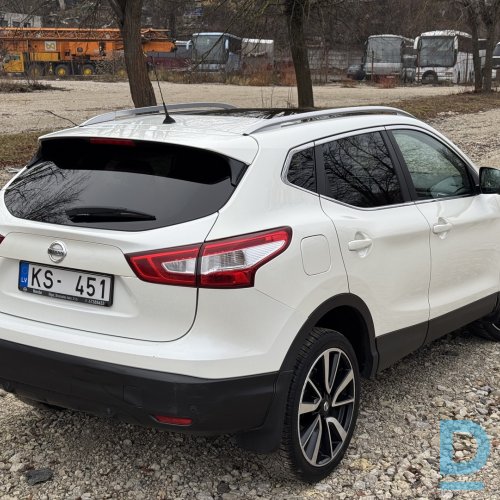 Pārdod Nissan Qashqai 1.2i, 2017