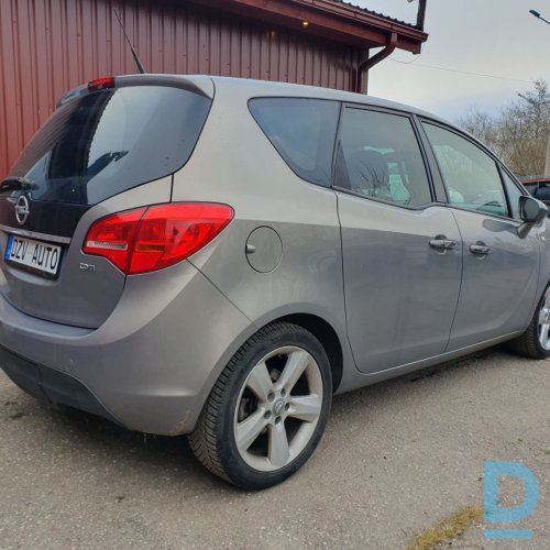 Pārdod Opel Meriva 1.7CDTi Navi, 2010 Pārdod Opel Meriva 1.7CDTi Navi, 2010
