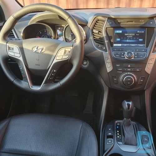 Pārdod Hyundai Santa Fe 2.2CRDi 4WD, 2015 Pārdod Hyundai Santa Fe 2.2CRDi 4WD, 2015
