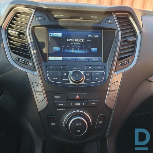 Pārdod Hyundai Santa Fe 2.2CRDi 4WD, 2015 Pārdod Hyundai Santa Fe 2.2CRDi 4WD, 2015