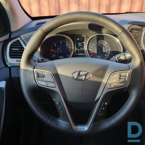 Pārdod Hyundai Santa Fe 2.2CRDi 4WD, 2015 Pārdod Hyundai Santa Fe 2.2CRDi 4WD, 2015