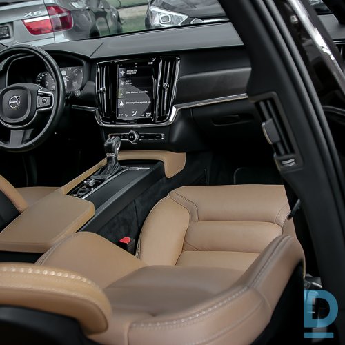 Pārdod Volvo V90 Cross Country 2.0 D4, 2018