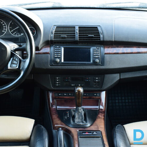 Pārdod BMW X5 3.0D, 2006