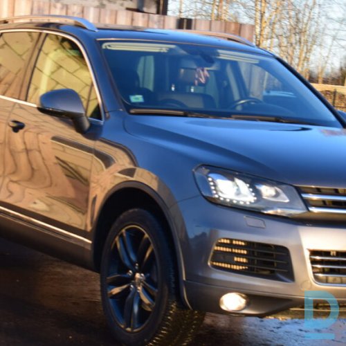 Pārdod Volkswagen Touareg 3.0d, 2012