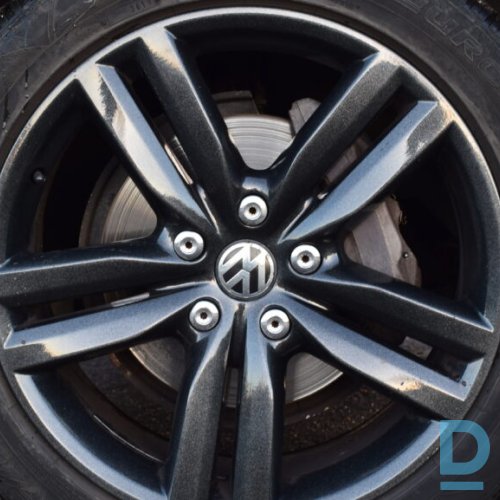 Pārdod Volkswagen Touareg 3.0d, 2012