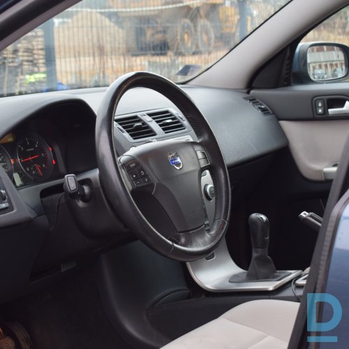 Pārdod Volvo S40 2.0d, 2007