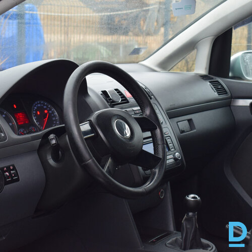 Pārdod Volkswagen Touran 1.9D 77Kw, 2006 Pārdod Volkswagen Touran 1.9D 77Kw, 2006