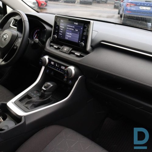 Pārdod Toyota Rav4 Luxury Fwd. 2.0, 2019