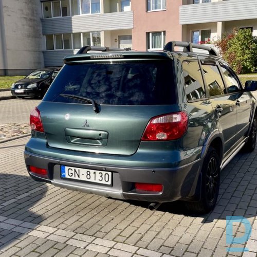 Pārdod Mitsubishi Outlander, 2007. 147 694 км, 2.4 L..