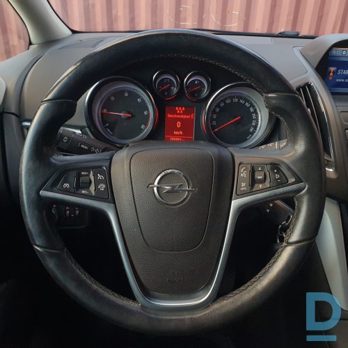 Pārdod Opel Zafira Tourer 2.0CDTI, 2012 Pārdod Opel Zafira Tourer 2.0CDTI, 2012