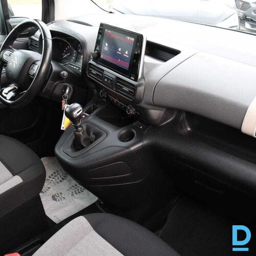 Pārdod Citroen Berlingo L2. 1.2, 2019