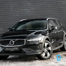 Продают Volvo V60 Cross Country, 2019