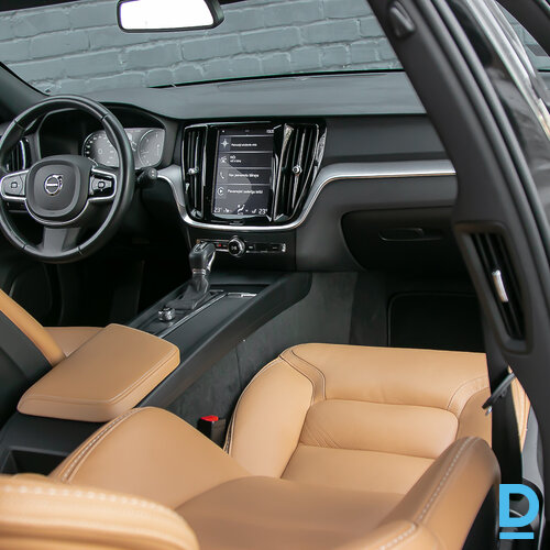 Pārdod Volvo V60 Cross Country, 2019 Pārdod Volvo V60 Cross Country, 2019