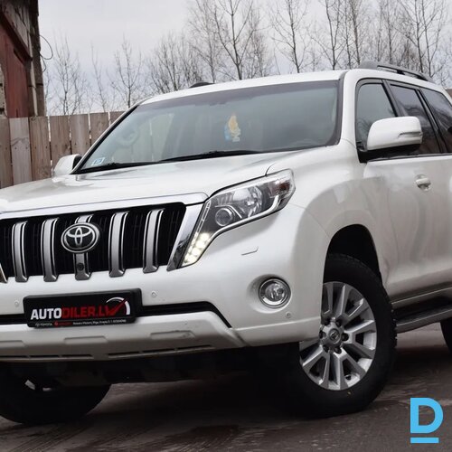 Pārdod Toyota Land Cruiser 150 Restailing, 2016 Pārdod Toyota Land Cruiser 150 Restailing, 2016