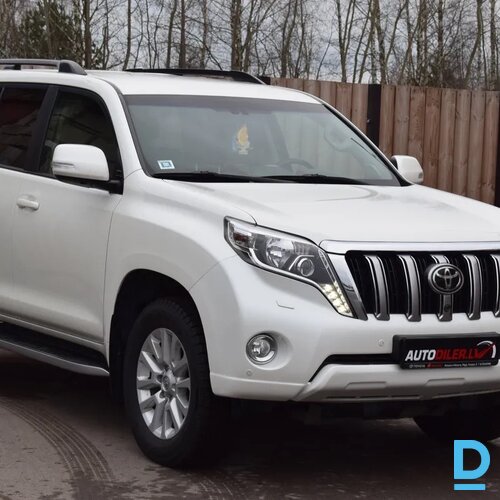 Pārdod Toyota Land Cruiser 150 Restailing, 2016 Pārdod Toyota Land Cruiser 150 Restailing, 2016