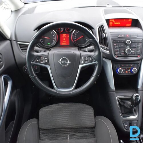 Pārdod Opel Zafira Tourer 1.4, 2012