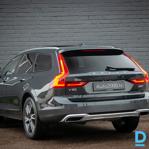 Pārdod Volvo V90 Cross Country 2.0D4, 2020